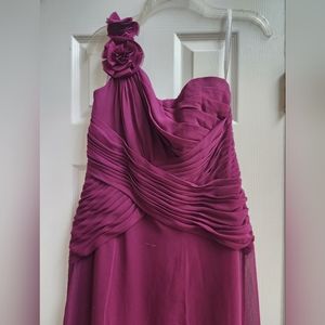 DAVID'S BRIDAL floral detailed one shoulder chiffon dress